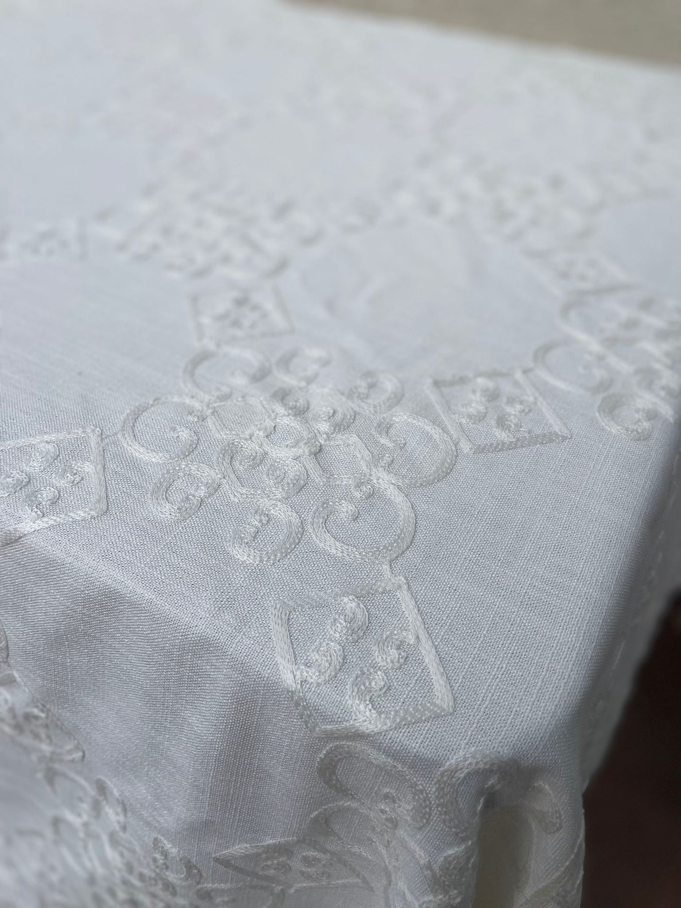 White Brocade Tablecloth Collection - Spillproof