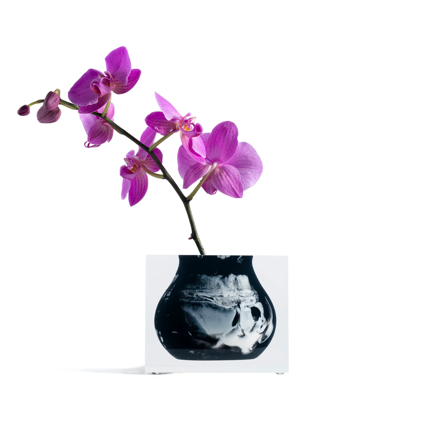 Acrylic Resin Black Marble Mosco Vase (1 Count)