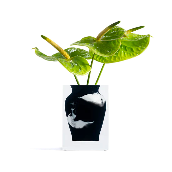 Acrylic Resin Black Marble Henry Vase (1 Count)