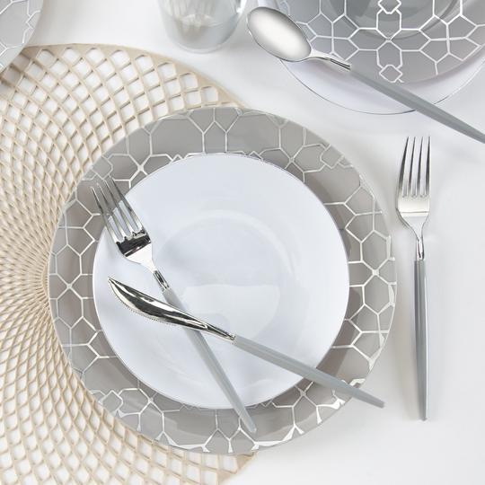 Round White • Silver Plastic Plates | 10 Pack - Set With Style