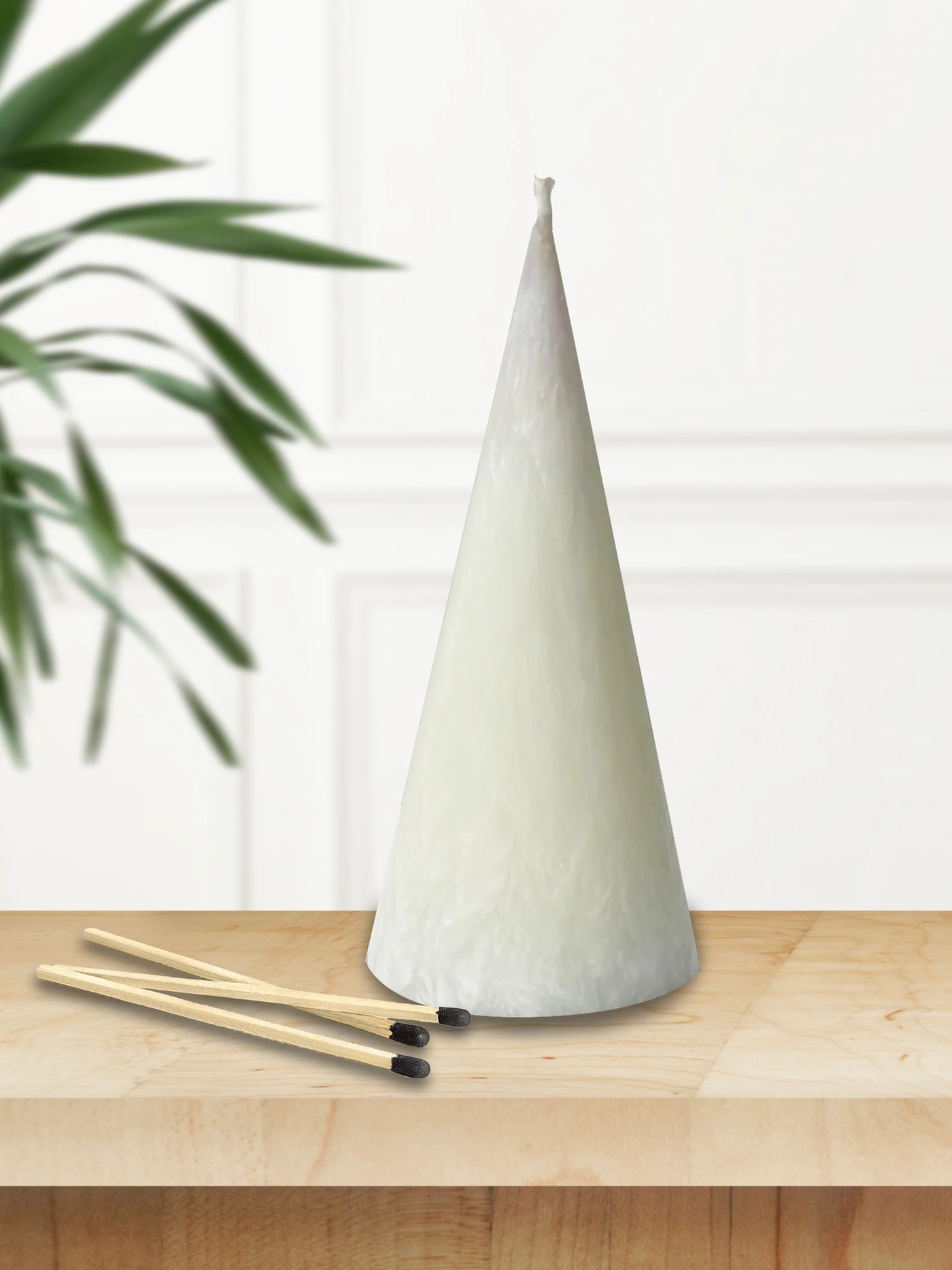 Cone Havdalah Candle - Pearl - Set With Style
