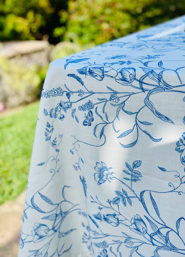 Blue Victorian Tablecloth Collection - Set With Style