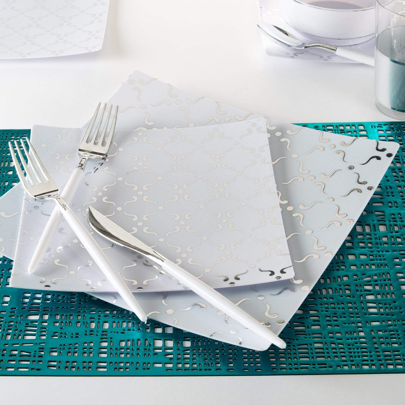 Square White • Silver Pattern Plastic Plates 10.5" | 10 Plates - Set With Style