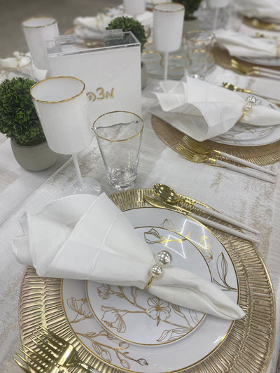 Modern White Tablecloth - Set With Style